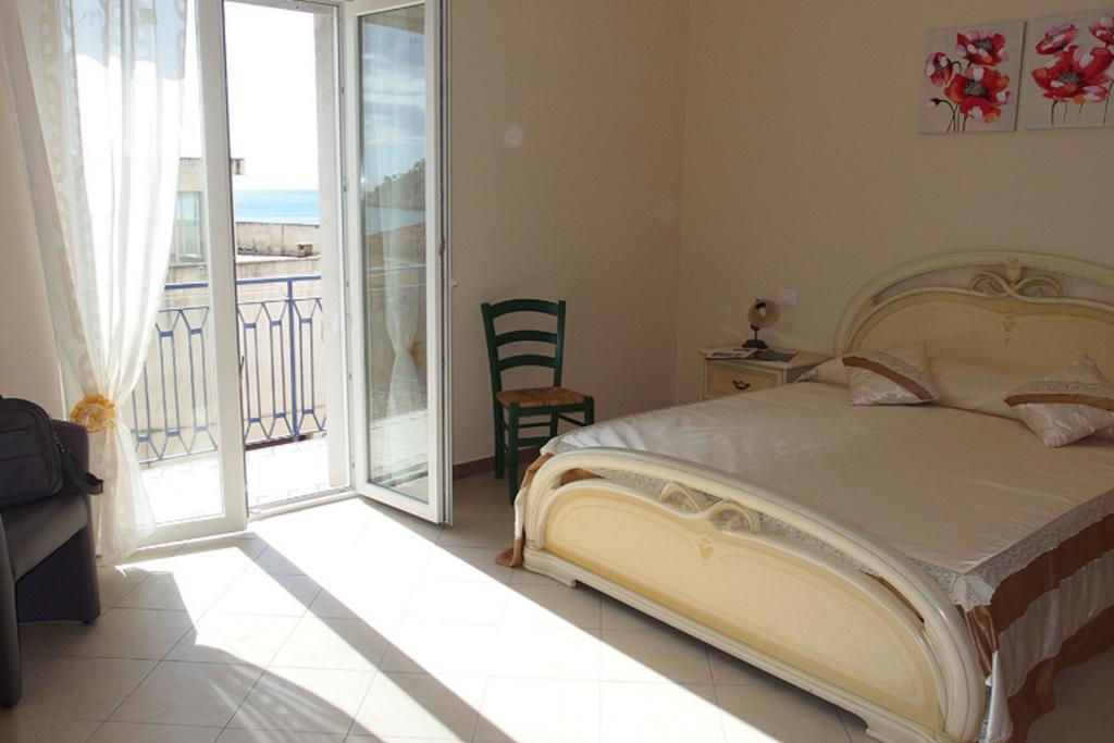 Holiday Rentals Taormina Zewnętrze zdjęcie