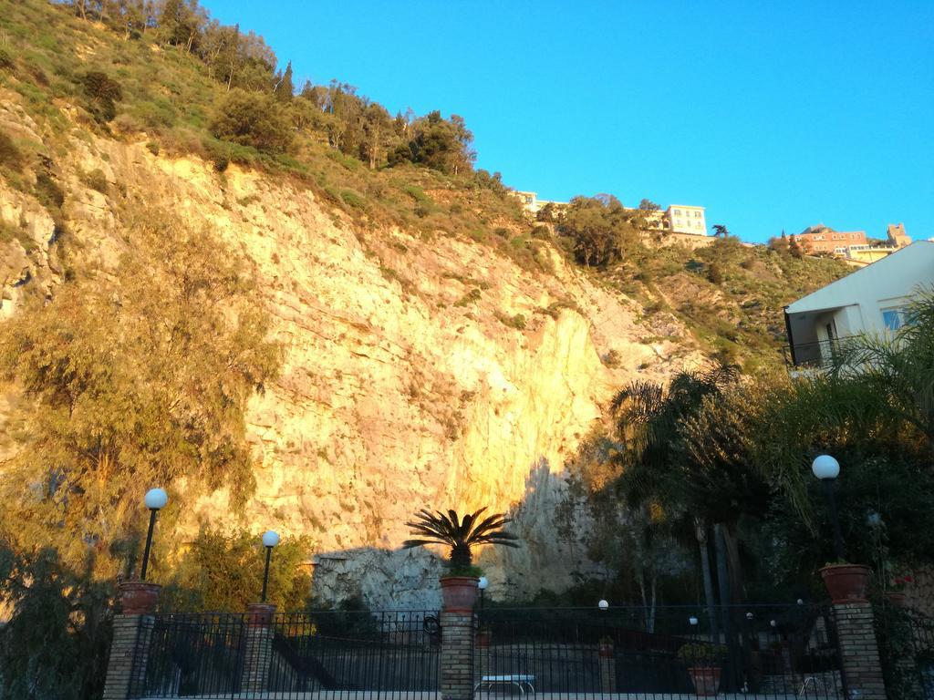 Holiday Rentals Taormina Zewnętrze zdjęcie